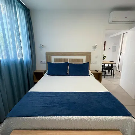 Apartamentos Lusitania Parking Gratis Bajo Disponibilidad Merida Exterior photo